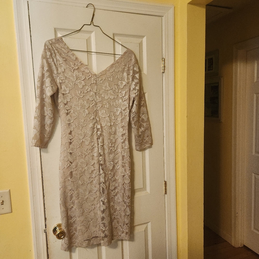 Ralph Lauren tan lace dress size 16 - Picture 5 of 6
